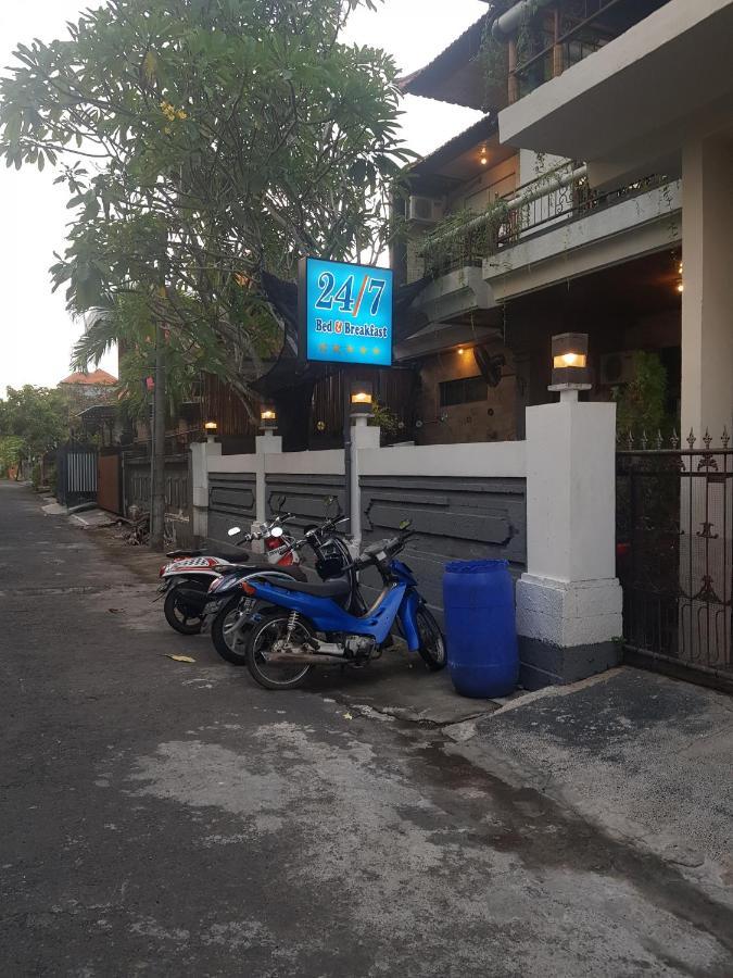 24/7 Bed & Breakfast Jimbaran Exterior foto